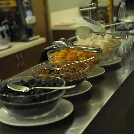 Hotel Nearport 4*