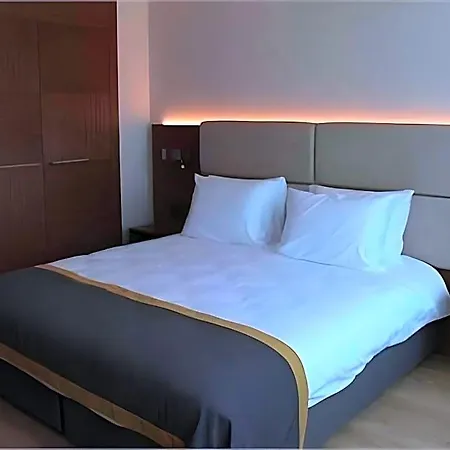 Hotel Nearport 4*
