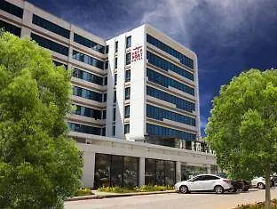 Nearport Sabiha Gokcen Airport מלון